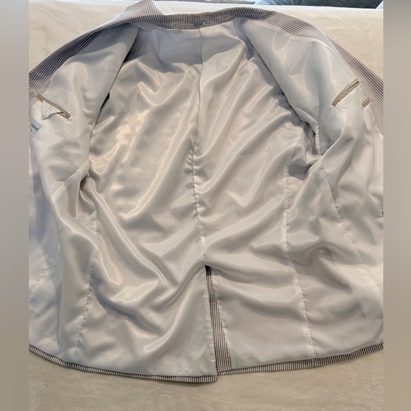 Saddlebred Blue & White Seersucker Blazer | 48L | 100% Cotton - Picture 8 of 9